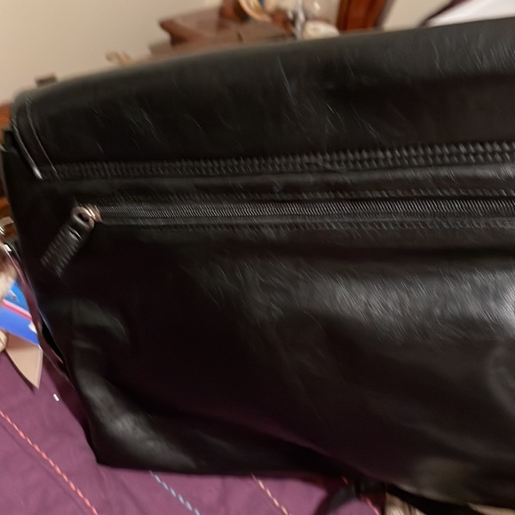 Beautiful LSU Shoulder handbag leather great for social events - Picture 4 of 4